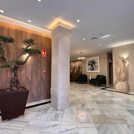 Hotel Nova Roma 3*