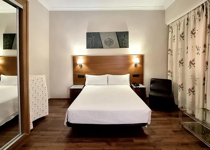 Nova Roma Отель